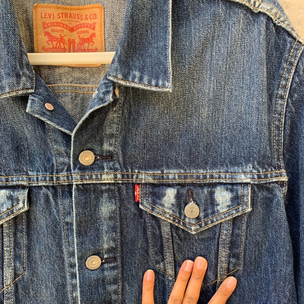 Levi’s classic vintage denim trucker jacket - Picture 9 of 16